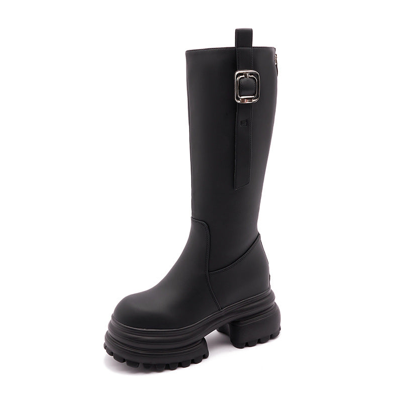 Polished Boots with an Effortless Classic Look