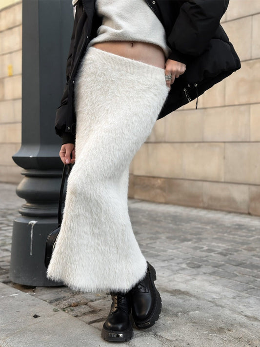 Gracefully Styled Garment for Any Occasion