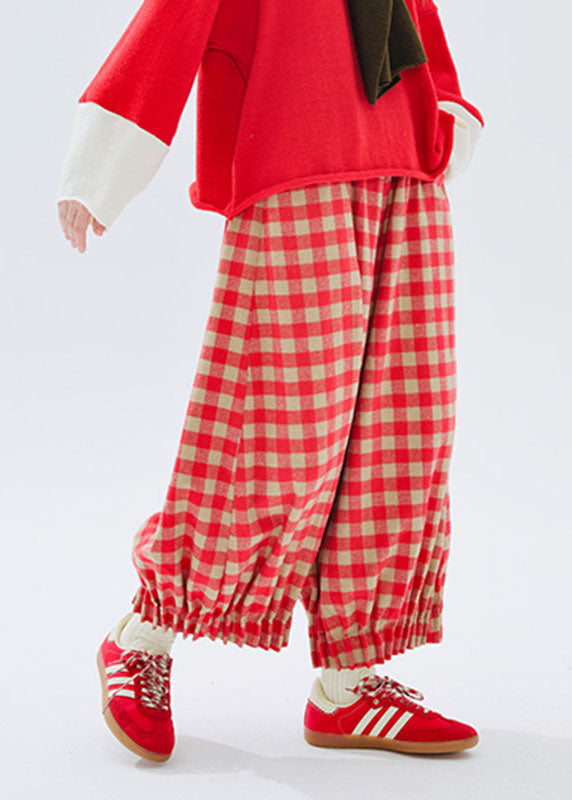 Effortlessly Elegant Pants with a Timeless Design