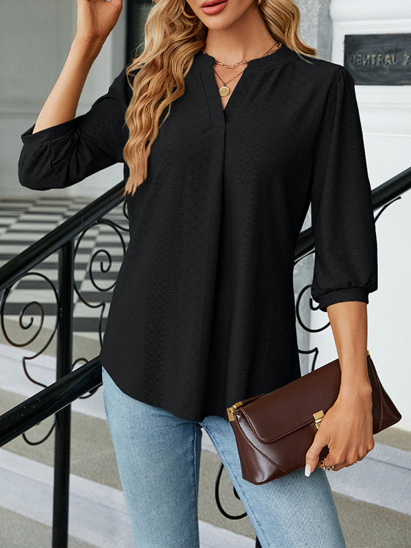 Classic Vintage T-Shirt with a Flattering Fit