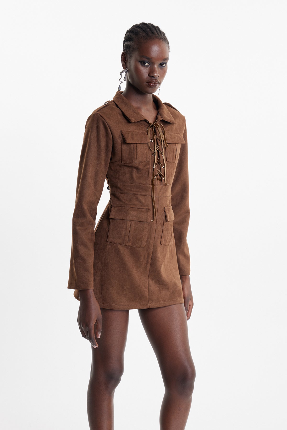 Well Tailored Dress with a Graceful Silhouette