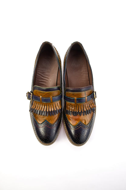 Sophisticated Garment with a Clean Classic Look