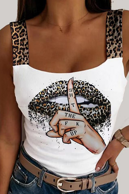Effortlessly Elegant Top with a Timeless Design