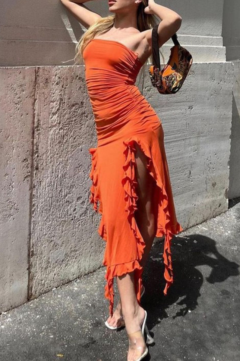 Beautifully Finished Dress in a Timeless Design