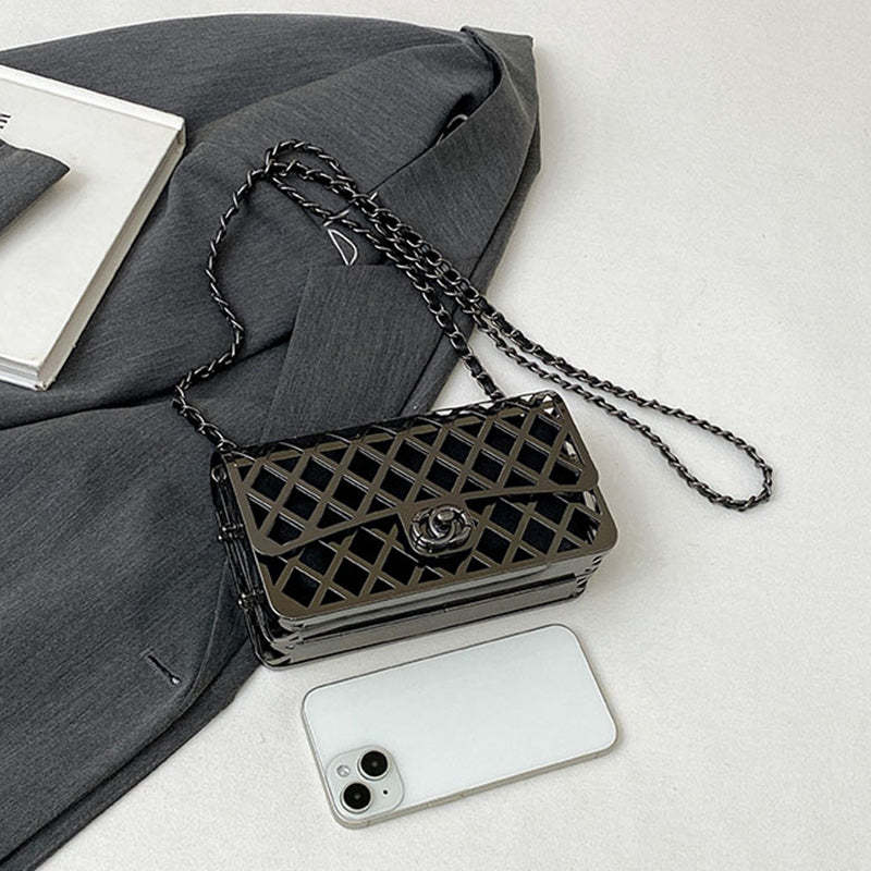 A Vintage Style Bag with Delicate Timeless Details