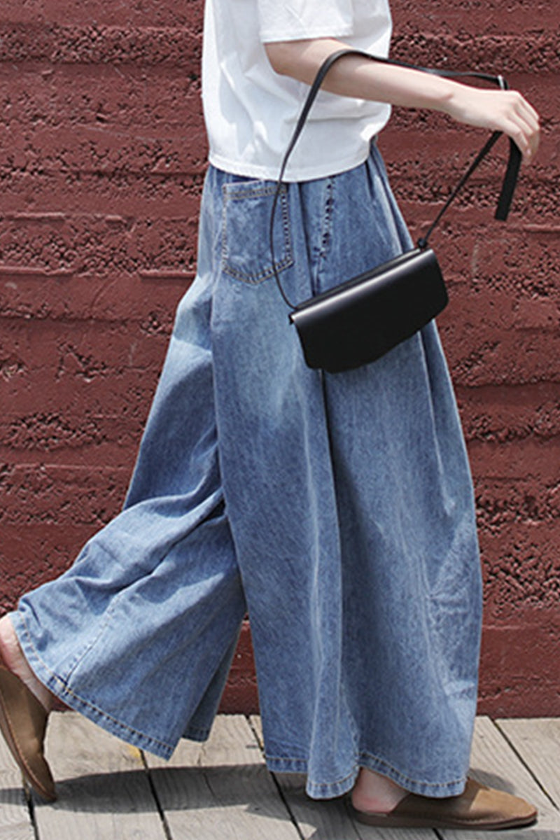 Well Tailored Garment with a Graceful Silhouette