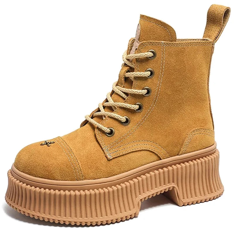 Classic Vintage Boots with a Flattering Fit
