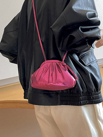 Well Tailored Bag with a Graceful Silhouette
