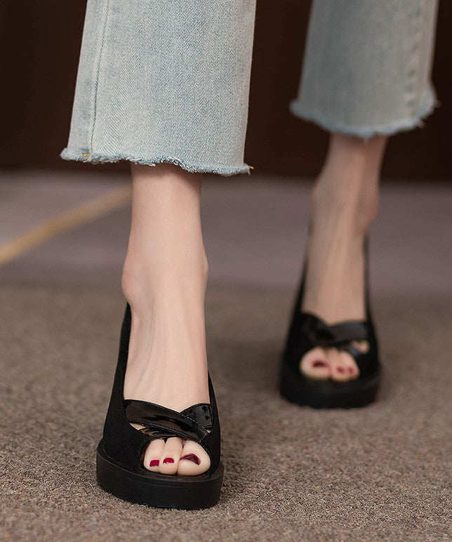 A Vintage Style Heels with Delicate Timeless Details