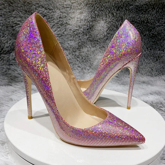 Classic Vintage Heels with a Flattering Fit