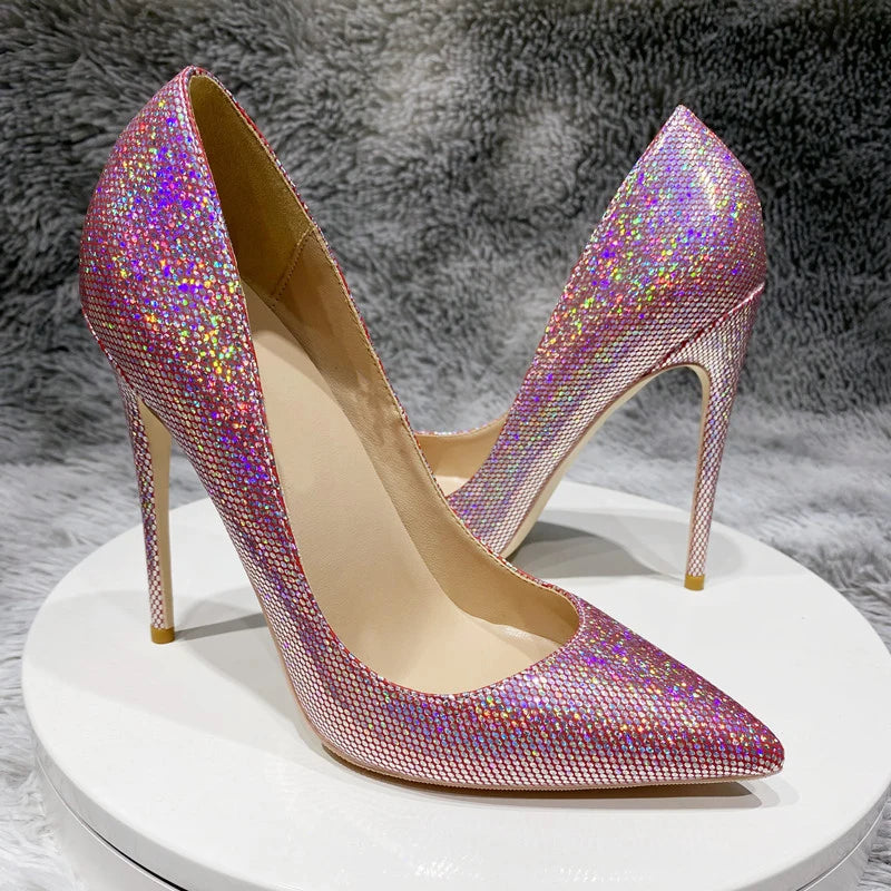 Classic Vintage Heels with a Flattering Fit