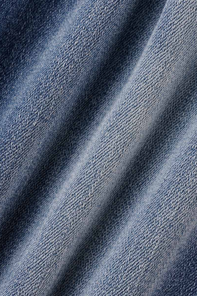 Beautifully Finished Garment in a Timeless Design