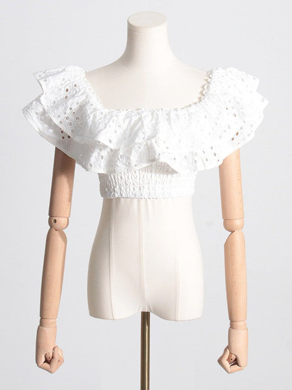 A Vintage Style Top with Delicate Timeless Details