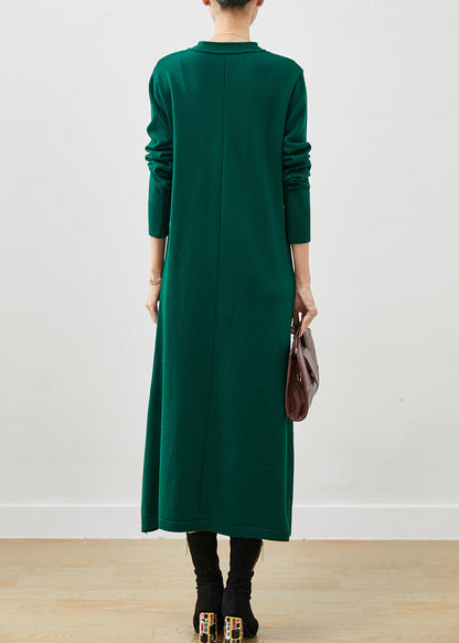 Beautifully Finished Sweater in a Timeless Design