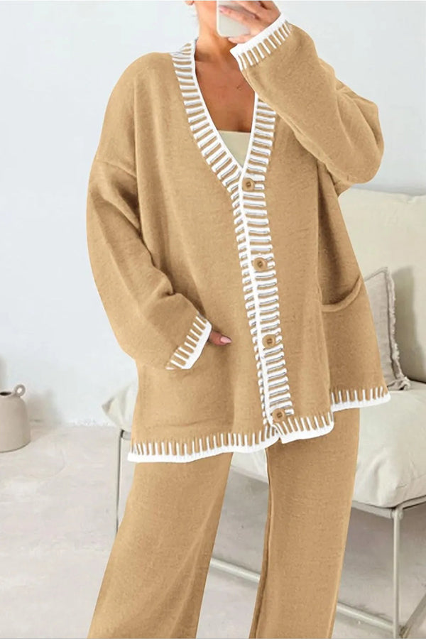 Effortlessly Elegant Cardigan with a Timeless Design