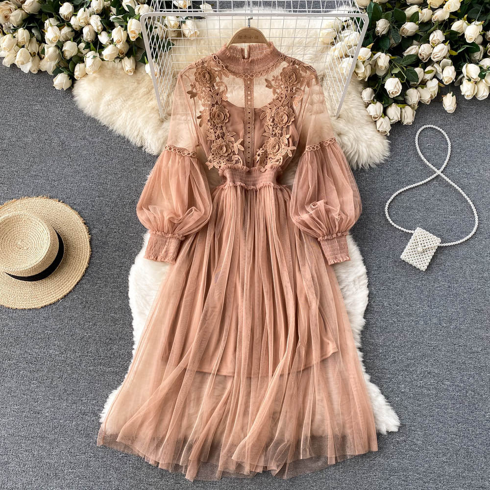 Classic Vintage Dress with a Flattering Fit