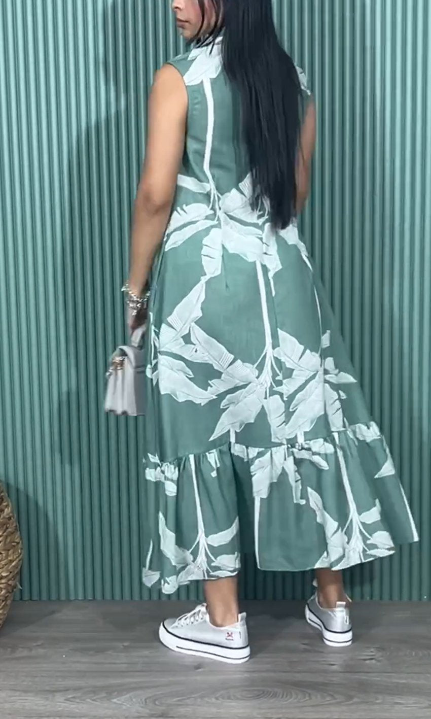 Elegantly Styled Dress for Everyday Wear