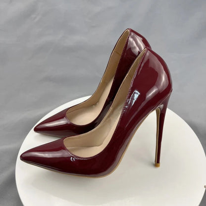Well Tailored Heels with a Graceful Silhouette