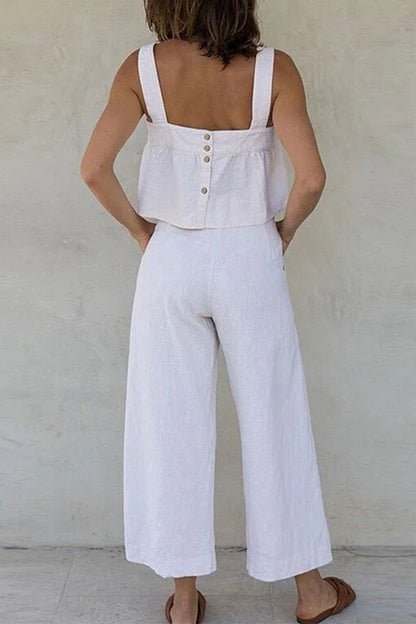 Sophisticated Garment with a Clean Classic Look