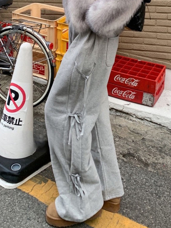 Classic Vintage Pants with a Flattering Fit