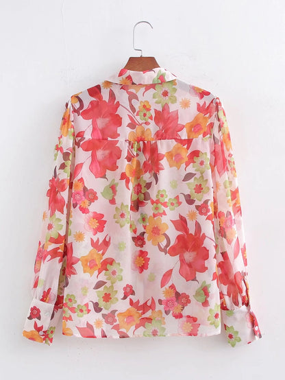 Sophisticated Shirt with a Clean Classic Look