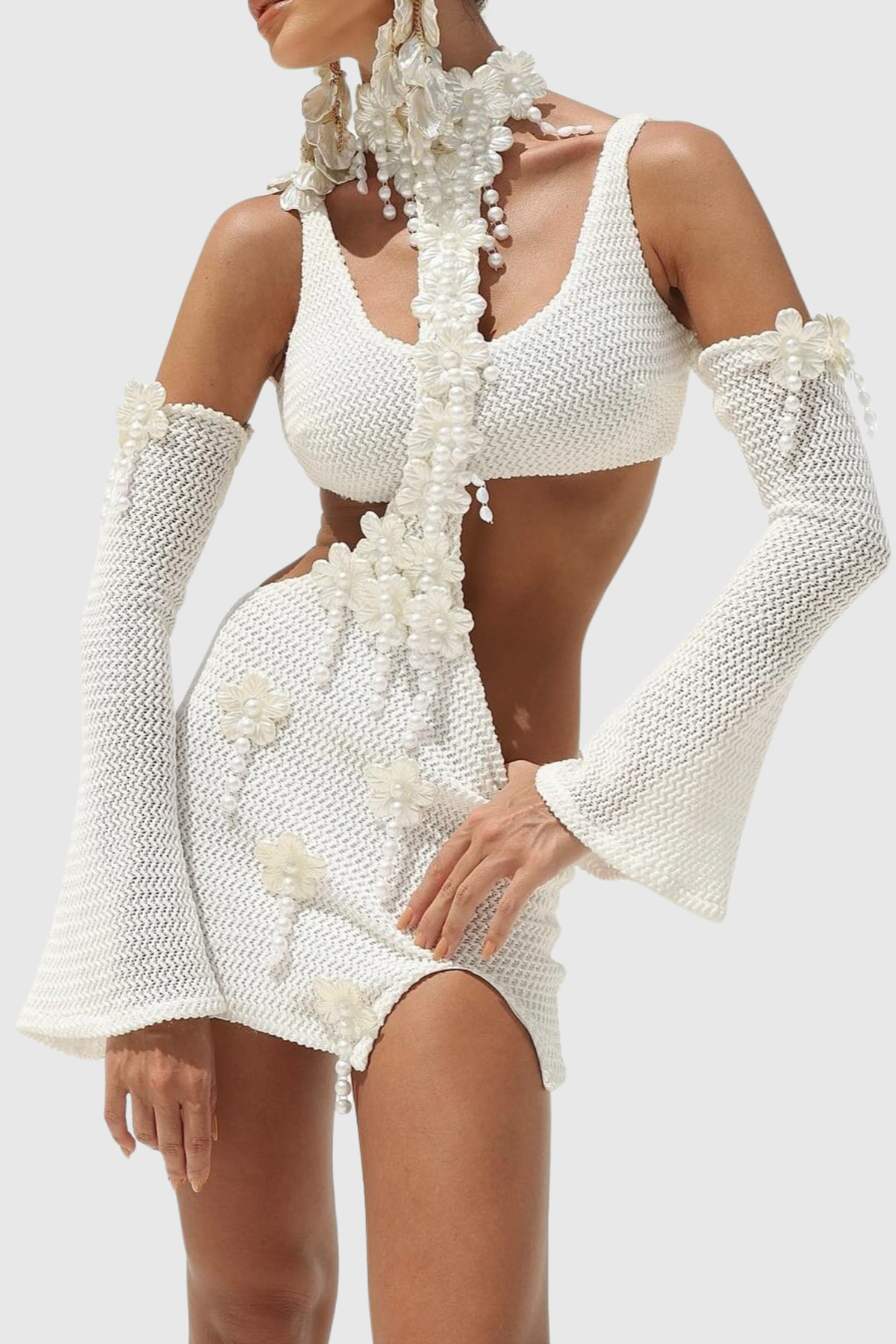 Beautifully Finished Dress in a Timeless Design