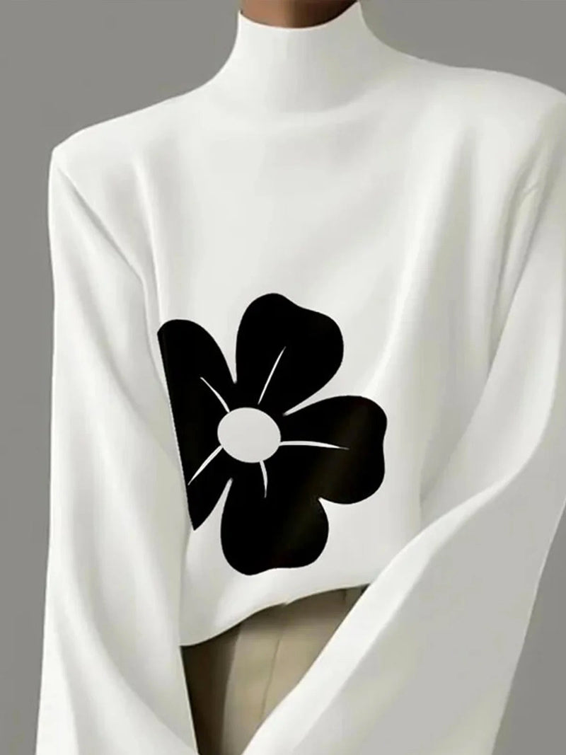Effortlessly Elegant T-Shirt with a Timeless Design