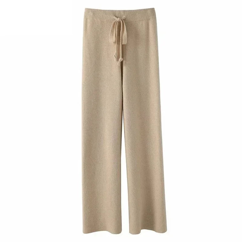 A Vintage Style Pants with Delicate Timeless Details