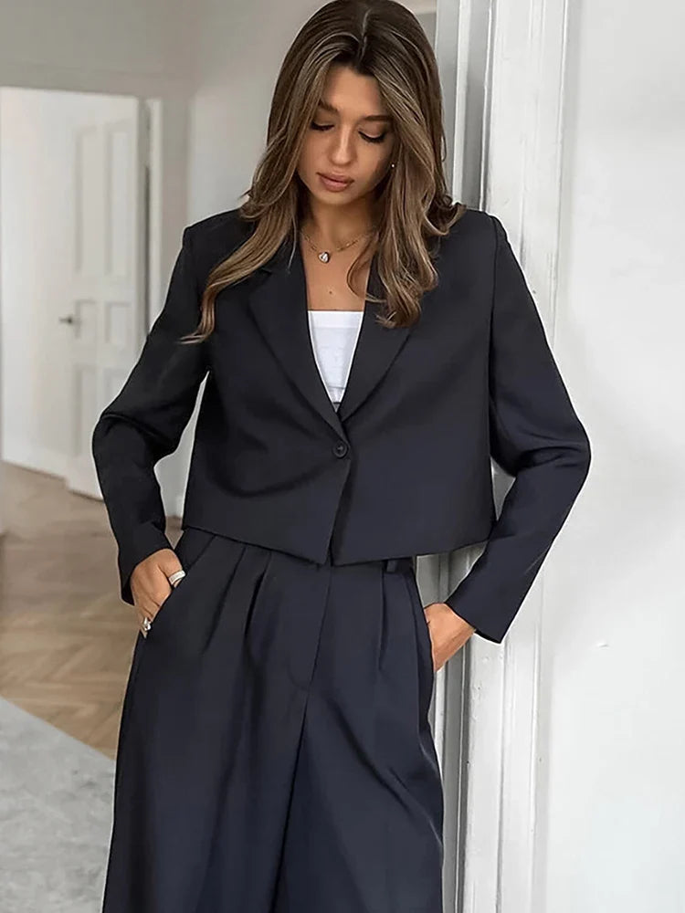 Classic Vintage Garment with a Flattering Fit