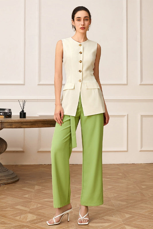Beautifully Crafted Cardigan in a Classic Style