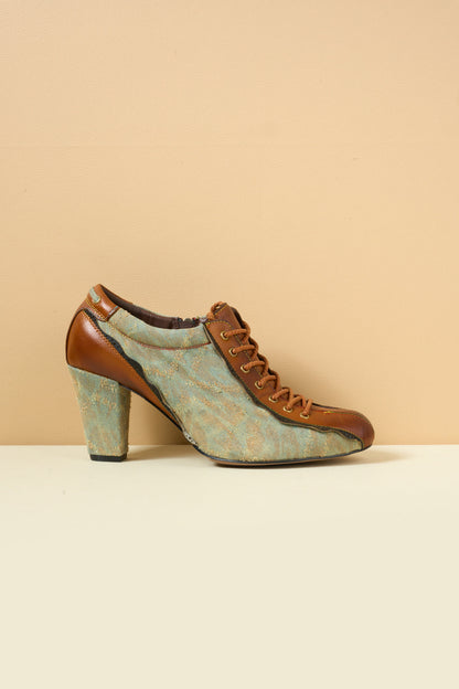 Polished Garment with an Effortless Classic Look