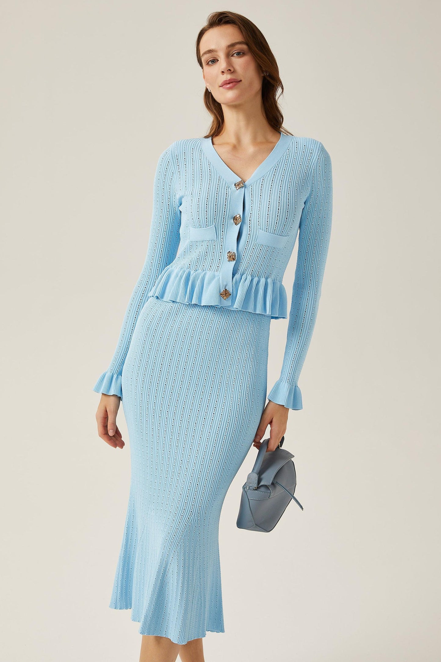 Effortlessly Elegant Top with a Timeless Design