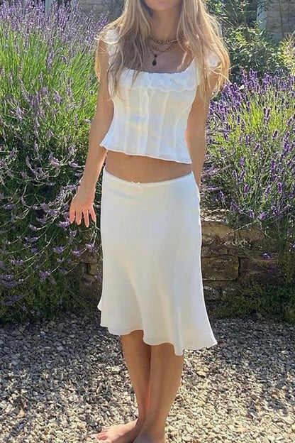 Classic Vintage Top with a Flattering Fit