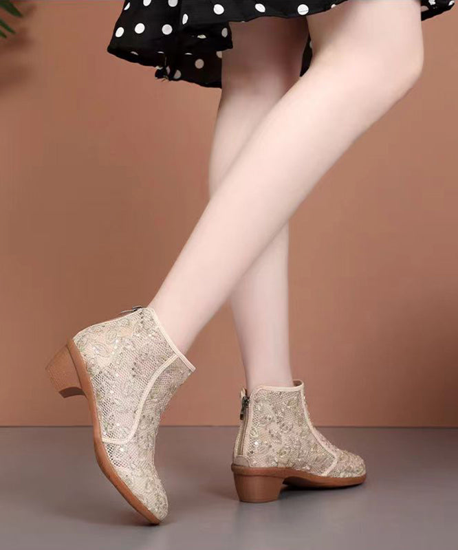 Polished Boots with an Effortless Classic Look