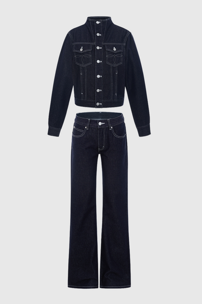 Effortlessly Elegant Garment with a Timeless Design