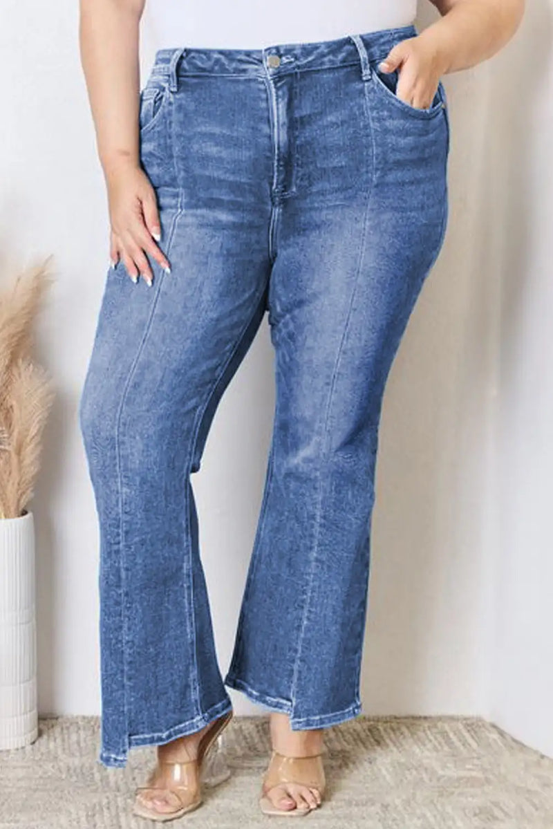 Gracefully Styled Garment for Any Occasion