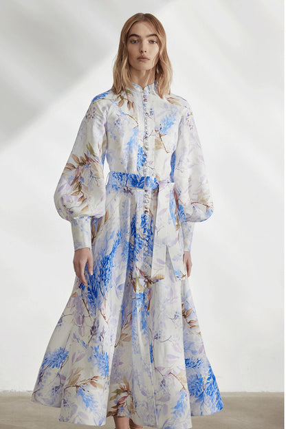 Classic Vintage Dress with a Flattering Fit