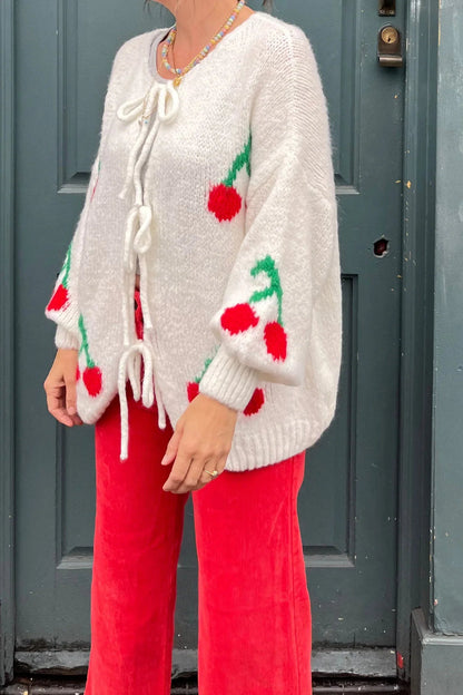 Elegantly Styled Cardigan for Everyday Wear