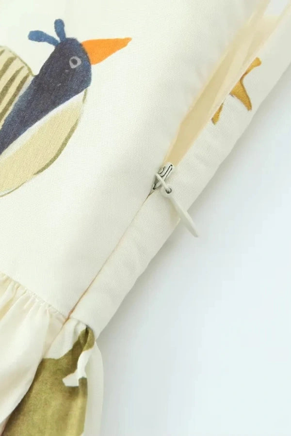 Beautifully Crafted Dress in a Classic Style