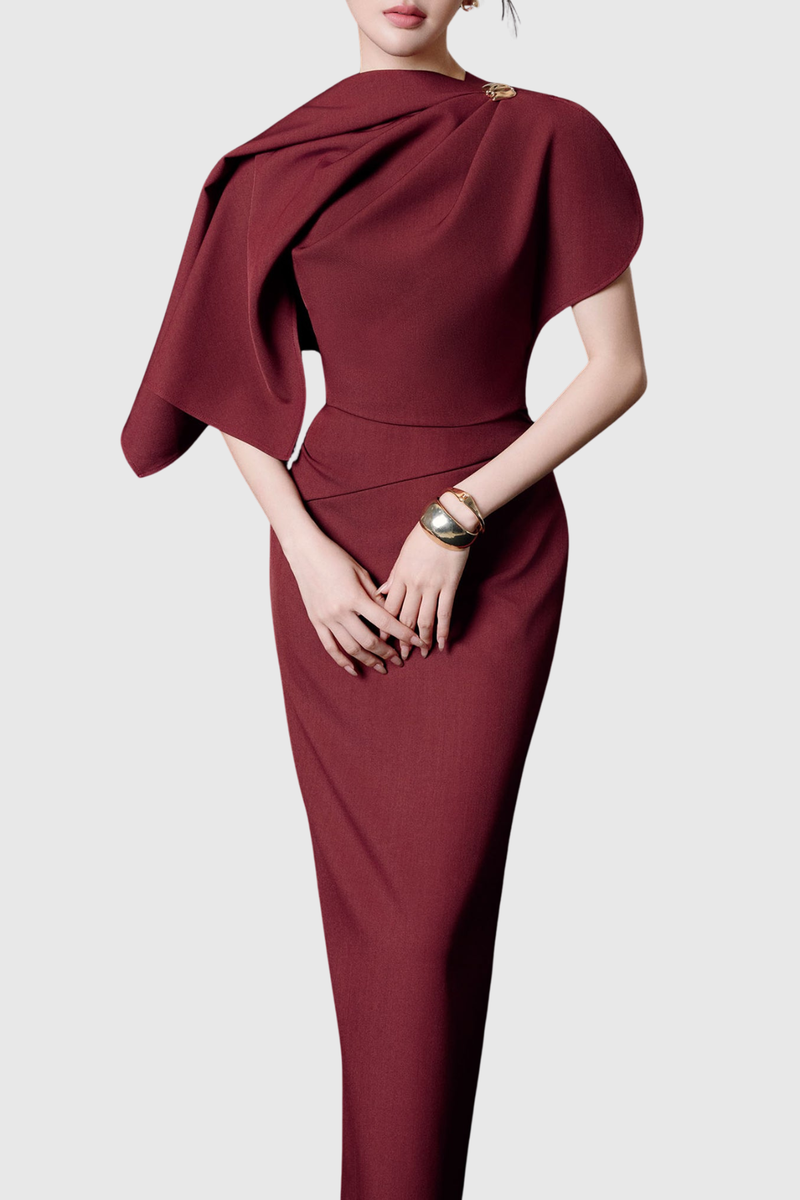 Effortlessly Elegant Dress with a Timeless Design