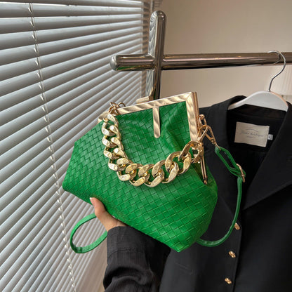 Beautifully Finished Bag in a Timeless Design
