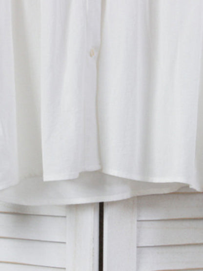 Well Tailored Blouse with a Graceful Silhouette