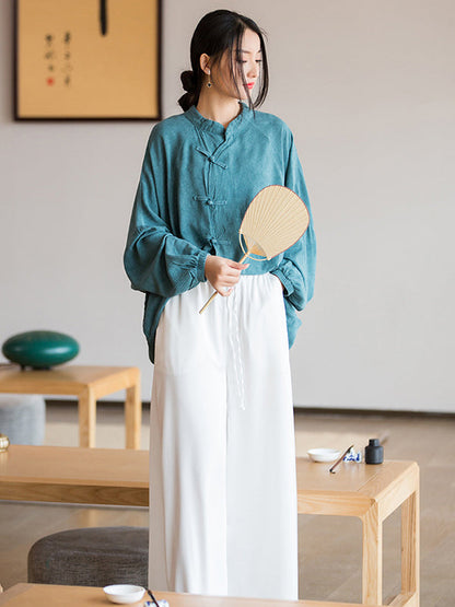 Polished Blouse with an Effortless Classic Look
