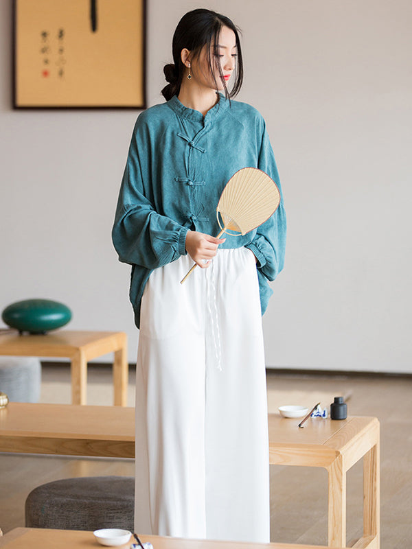 Polished Blouse with an Effortless Classic Look