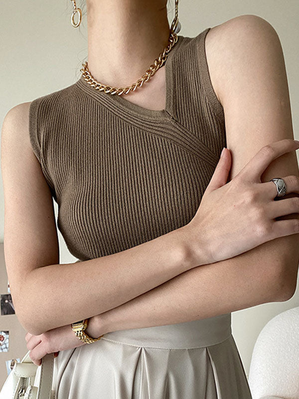 Beautifully Crafted Top in a Classic Style