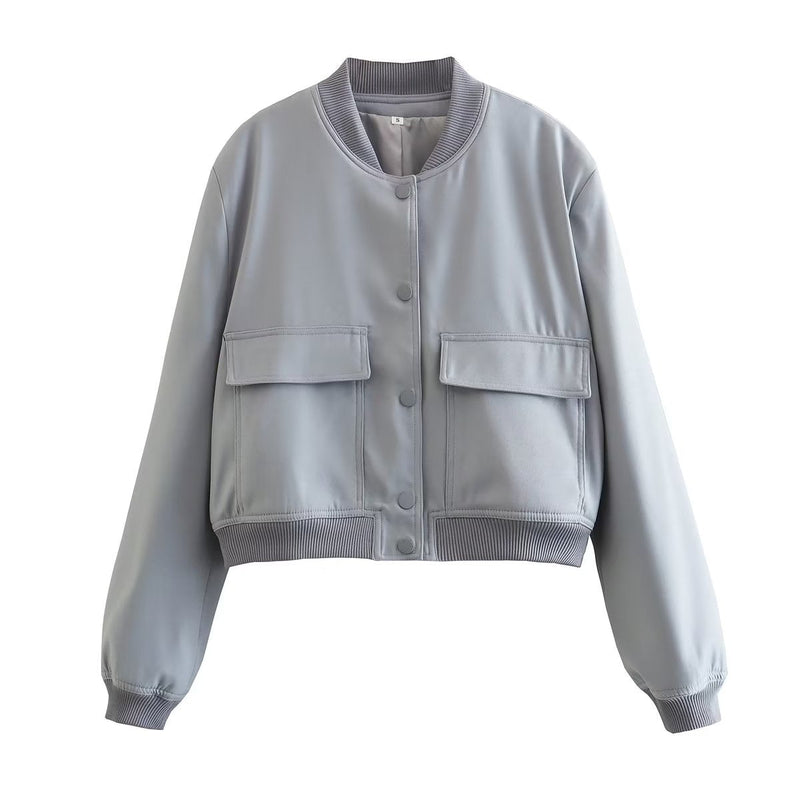 Effortlessly Elegant Jacket with a Timeless Design