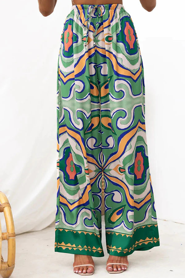 Well Tailored Pants with a Graceful Silhouette