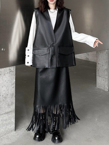 Gracefully Styled Garment for Any Occasion