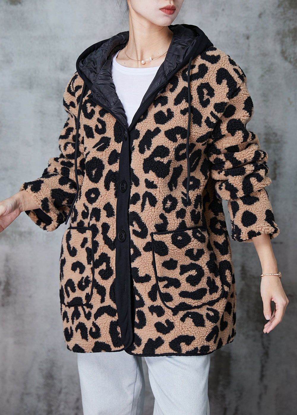 Gracefully Styled Coat for Any Occasion