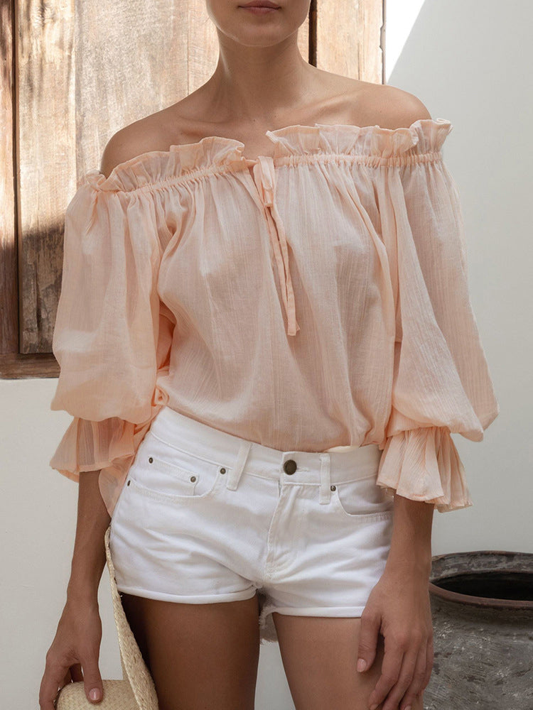 Effortlessly Elegant Blouse with a Timeless Design